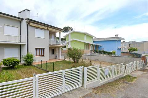 Villa Francesca - Ferienunterkunft in Rosolina Mare (8 Personen)