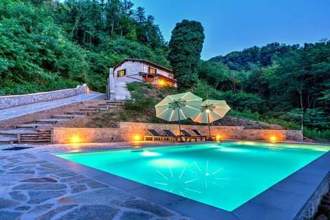 Ferienunterkunft in Borgo a Mozzano (8 Personen)