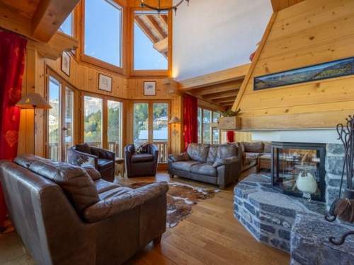 Ferienhaus Chalet Vansamis, views & sauna