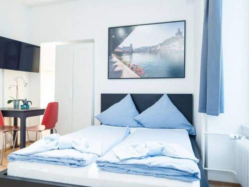 Ferienwohnung LU Pluto l - Old Town HITrental Apartment