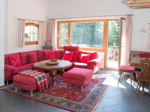 Ferienwohnung mit Whirlpool für 6 Personen-Lenzerheide