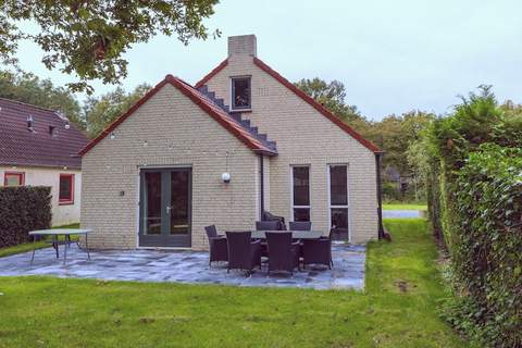 6 - Persons Forest Bungalow (copy) - Ferienunterkunft in Ewijk (6 Personen)