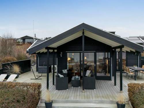 Ferienhaus Gertina - 100m from the sea