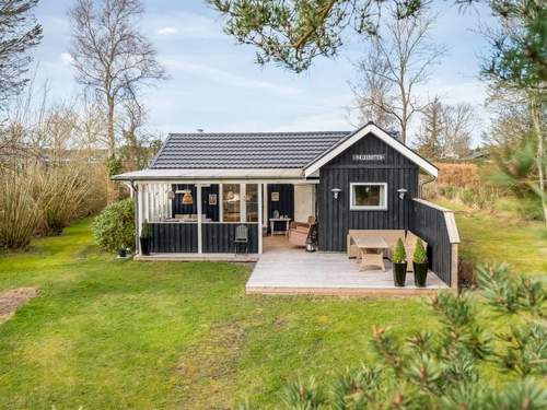 Ferienhaus Nikica -  from the sea