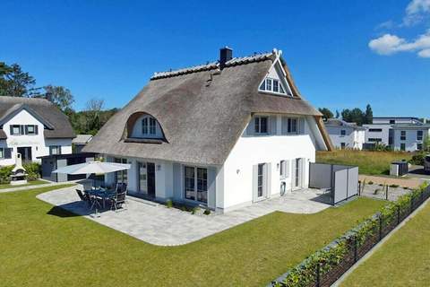 Ferienunterkunft in Glowe (8 Personen)