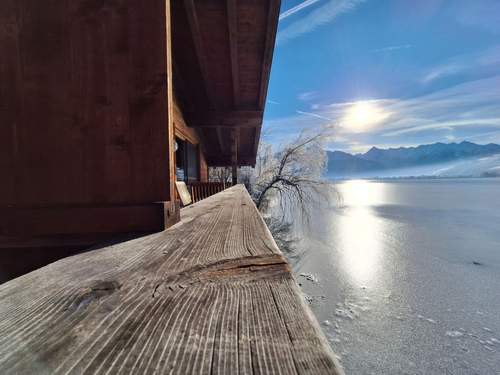 Ferienwohnung Waterfront Apartment 2