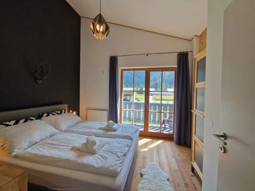 Ferienhaus, Chalet Lodge Seeblick 161 im Tauerndorf Enzingerboden