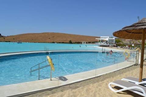 Charming 2-Bed Retreat Alcazaba Lagoon (304) - Ferienunterkunft in Casares (4 Personen)