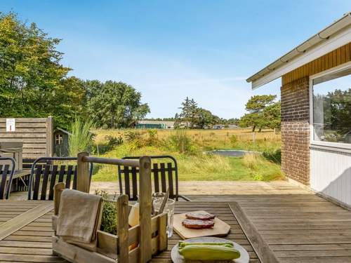 Ferienhaus Mikkelina - 1.7km from the sea