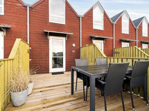 Ferienhaus Pejo - 10m from the sea