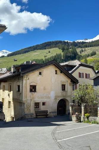 Ferienwohnung CHASA VEGLIA, (Sent).