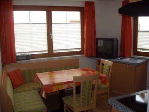 Ferienwohnung Chasa Sasella, (Samnaun-Compatsch).