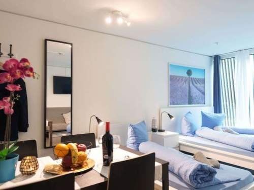 Ferienwohnung LU Schatzturm II - Allmend HITrental Apartment