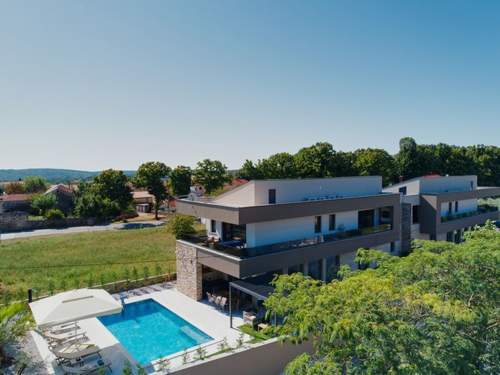 Ferienhaus Villa Pieron & Bavigo Holiday Complex for 16 Persons