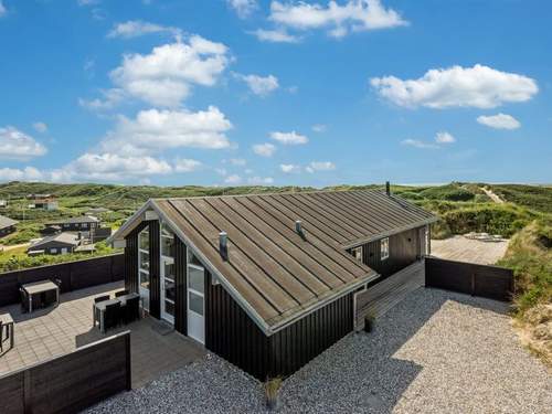 Ferienhaus Tume - 250m from the sea