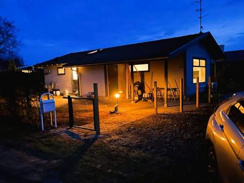 Ferienhaus Jani - 620m from the sea