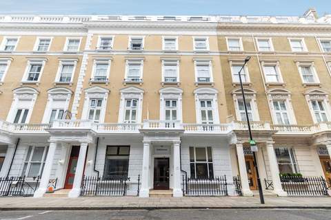 Standard Triple Room - Ferienunterkunft in London (3 Personen)