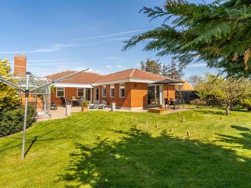 Ferienhaus Signe - 600m from the sea
