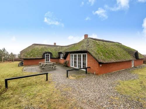 Ferienhaus Eweline - 700m from the sea