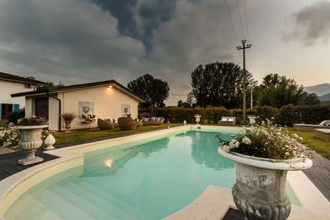 Villa Annalisa - Ferienunterkunft in Lucca (10 Personen)