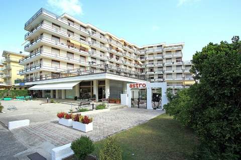 Astro 7 - Ferienunterkunft in Porto Santa Margherita (5 Personen)