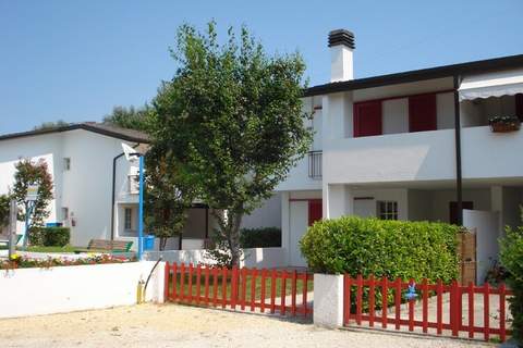 San Marco 128 - Ferienunterkunft in Caorle (8 Personen)