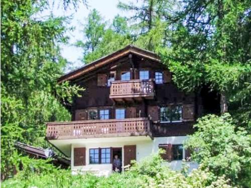Ferienwohnung, Chalet Apartment zum Hirsch - Attic