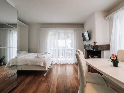 Ferienwohnung Casa Laret 6-11