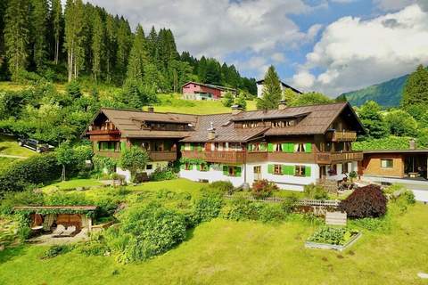 Ferienunterkunft in Riezlern Kleinwalsertal (4 Personen)