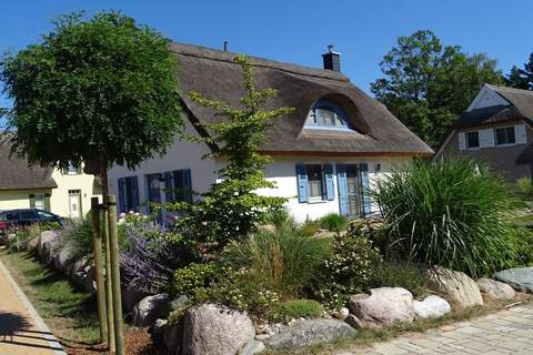 Ferienunterkunft in Glowe (6 Personen)