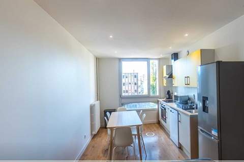 JB-77-FABIA-POMME-KANELLE-1 - Ferienunterkunft in Lyon (1 Person)