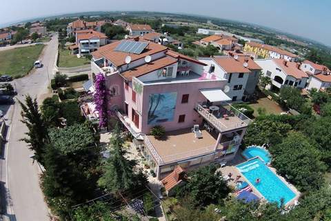 Ferienunterkunft in Porec (7 Personen)