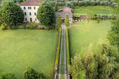 Citrus Charm Farmhouse - Ferienunterkunft in Capannori (5 Personen)