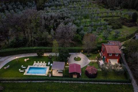 Villa Catia - Ferienunterkunft in Capannori (6 Personen)