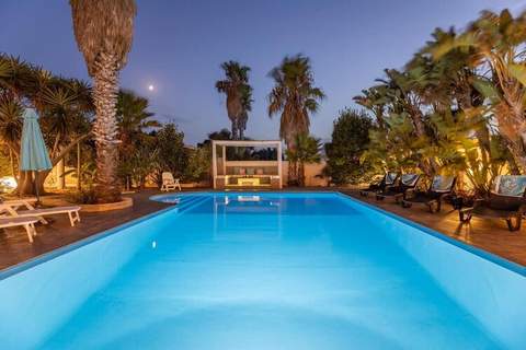 Villa Cotriero Pool - Gallipoli - Ferienunterkunft in Gallipoli (6 Personen)