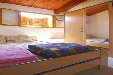 Residence Les Dauphins Tiuccia / Bilocale 4 - 2pcs - Ferienunterkunft in Tiuccia (4 Personen)