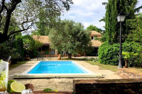 Ferienunterkunft in Carpentras (8 Personen)