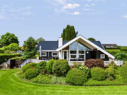 Ferienhaus Hélène - 1.1km from the sea
