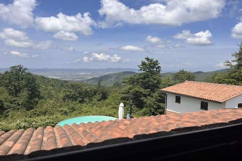 Ferienunterkunft in Castellina Marittima (6 Personen)
