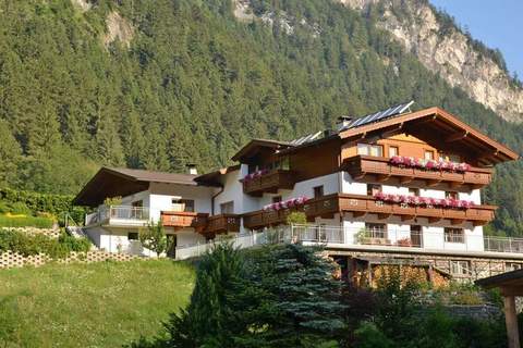 Ferienunterkunft in Mayrhofen (6 Personen)
