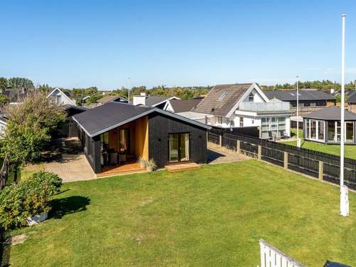 Ferienhaus Ensio - 750m from the sea