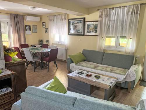 Ferienwohnung Große Ferienwohnung in Ližnjan mit Offenem Kamin