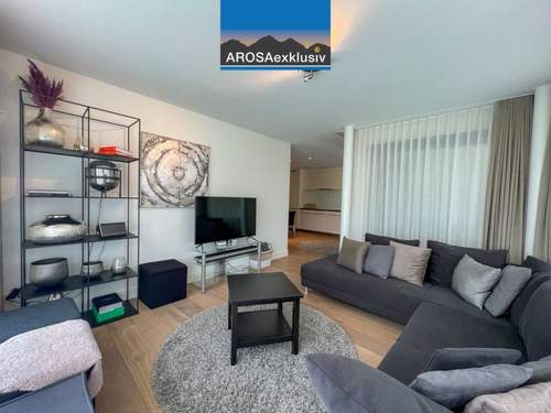 Ferienwohnung 80m2 Luxus-Apartment mit Balkon, 4 Betten