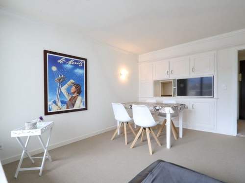 Ferienwohnung Apartment Au Reduit 401 - Charmante Wohnung im Zentrum von St. Moritz