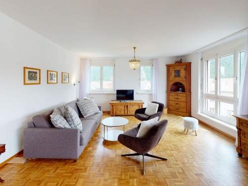 Ferienwohnung Apartment Crappun 3 - Grosszügige 4.5-Zimmer-Wohnung in zentraler Lage