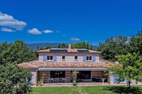 Maison Mennoise - Ferienunterkunft in Tourrettes (8 Personen)