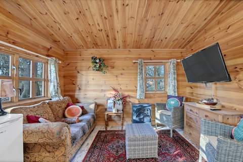Woodland Lodge - Ferienunterkunft in Bury St Edmunds (4 Personen)