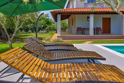 Ferienunterkunft in Krnica (6 Personen)