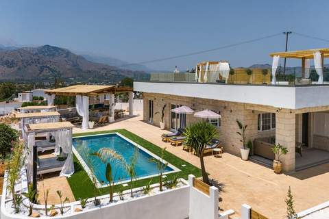 Yammas Stone Villa - Ferienunterkunft in Dramia (10 Personen)