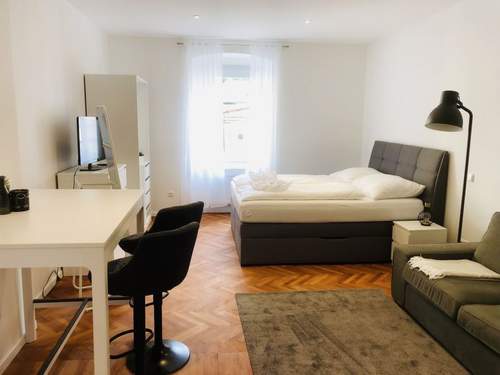 Ferienwohnung Studio in zentraler Lage - nur wenige Minuten zum See und Stadt